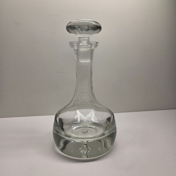 Vtg Krosno Poland Glass Ship Decanter 10 1/2" Tall Wine Decanter Made In Poland - Picture 3 of 9